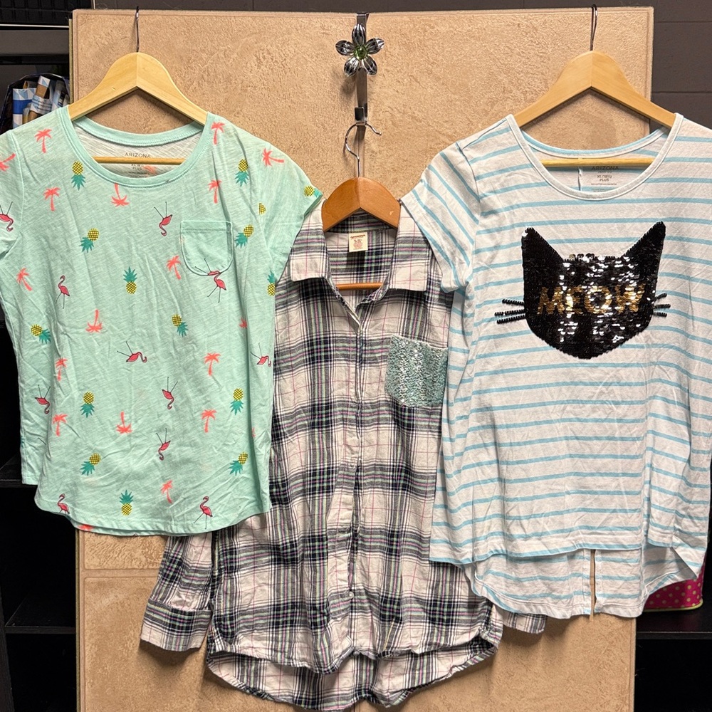Arizona Jean Company set of 3 tops